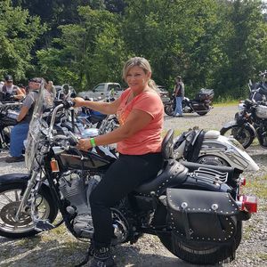 Meet your Posher, Lorraine